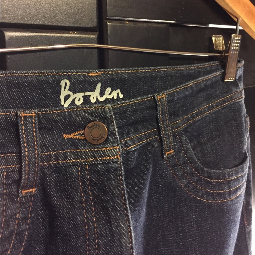 Boden denim skirt mid-length w/double stitching